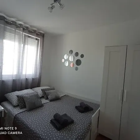 Ana Iadera With Balcony And Parking Apartamento Zadar